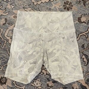 Lululemon align shorts